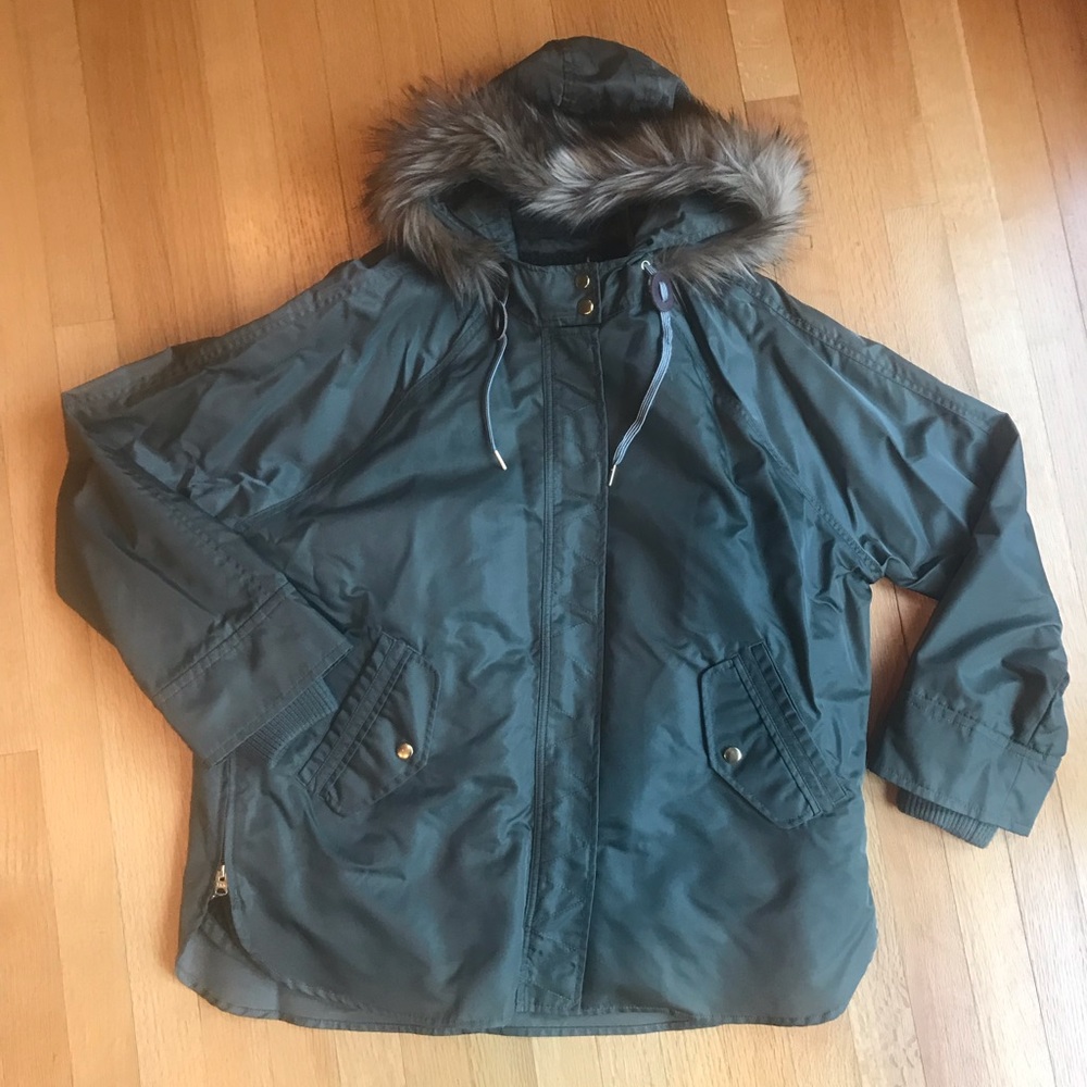 J. Crew Collection Olive Green Parka with Faux Fur Trim - Picture 5 of 7